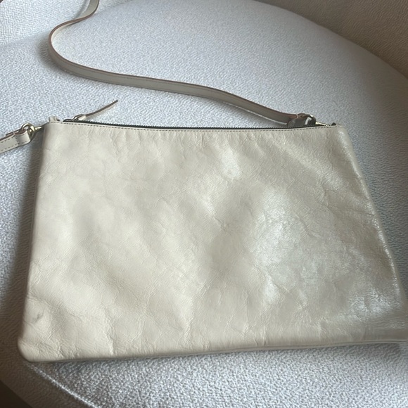 Clare V Sac Bretelle light nude with yellowish tint 12  by 9 - Picture 5 of 11